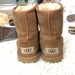 Girls Uggs sz 12